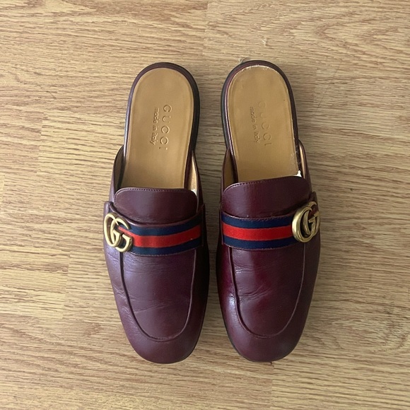 Gucci Loafers - Picture 1 of 5